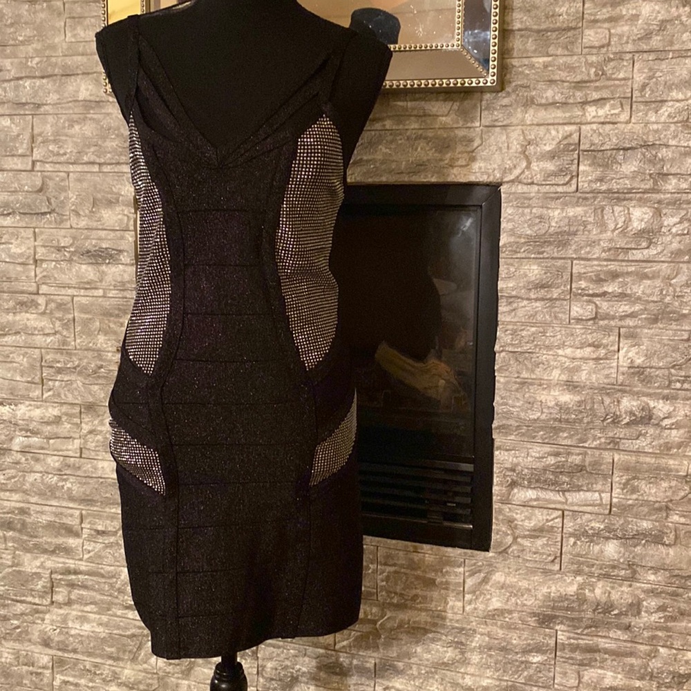 BeBe Black Evening Spaghetti Strap Knee Length Dress Size: Medium